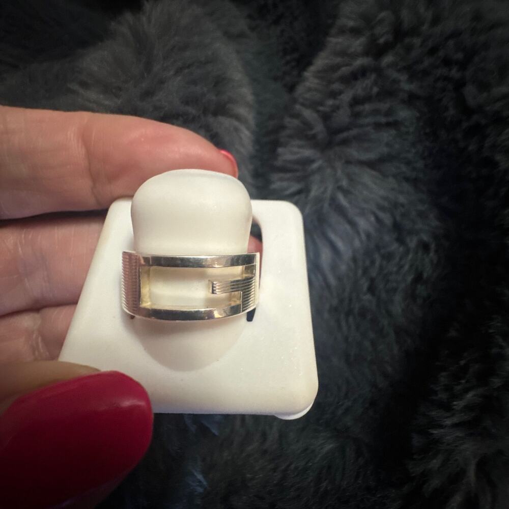 Gucci Ring Size 5.25 US